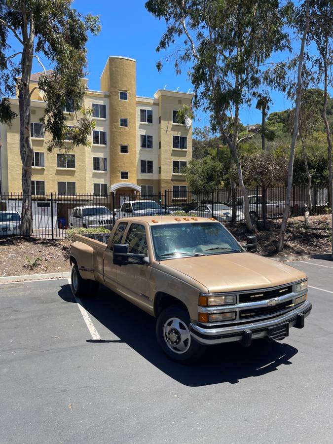Chevrolet-silverado-3500-1988