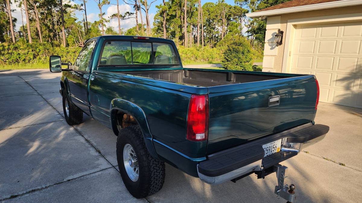 Chevrolet-silverado-3500-1995-green-1