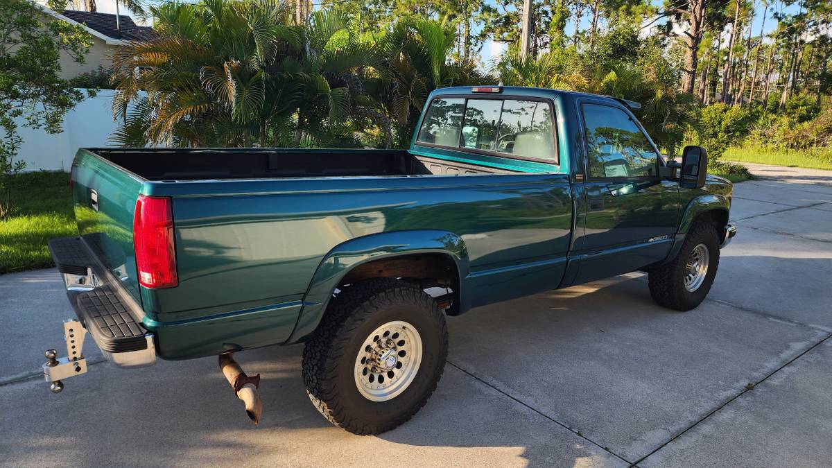 Chevrolet-silverado-3500-1995-green-3