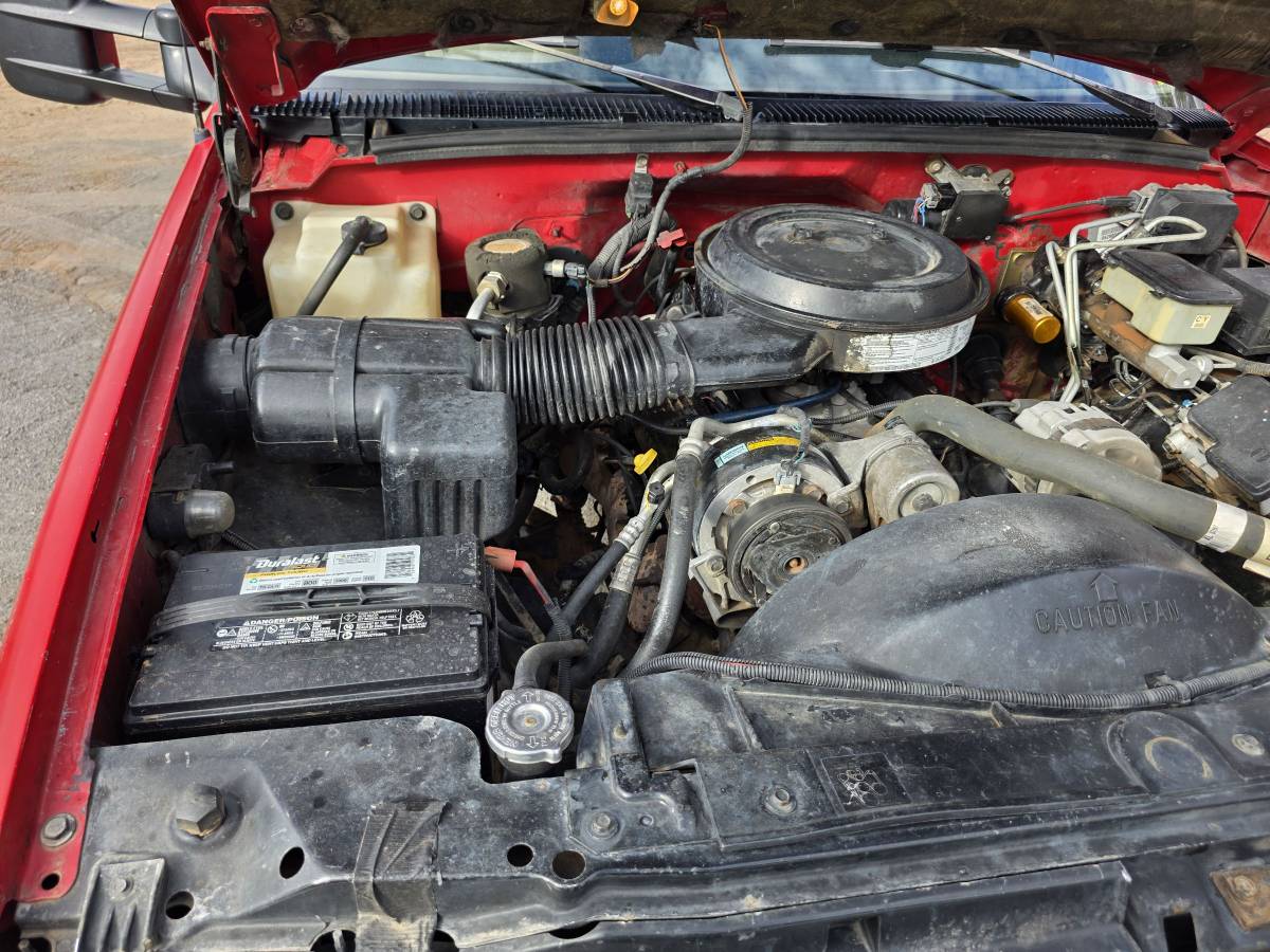 Chevrolet-silverado-3500-1995-red-13