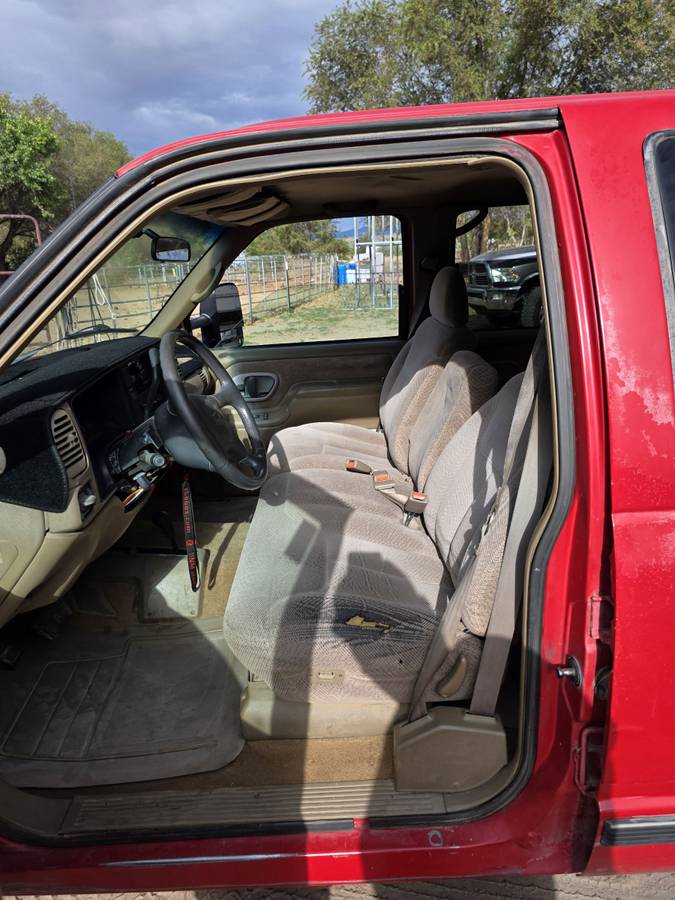 Chevrolet-silverado-3500-1995-red-6