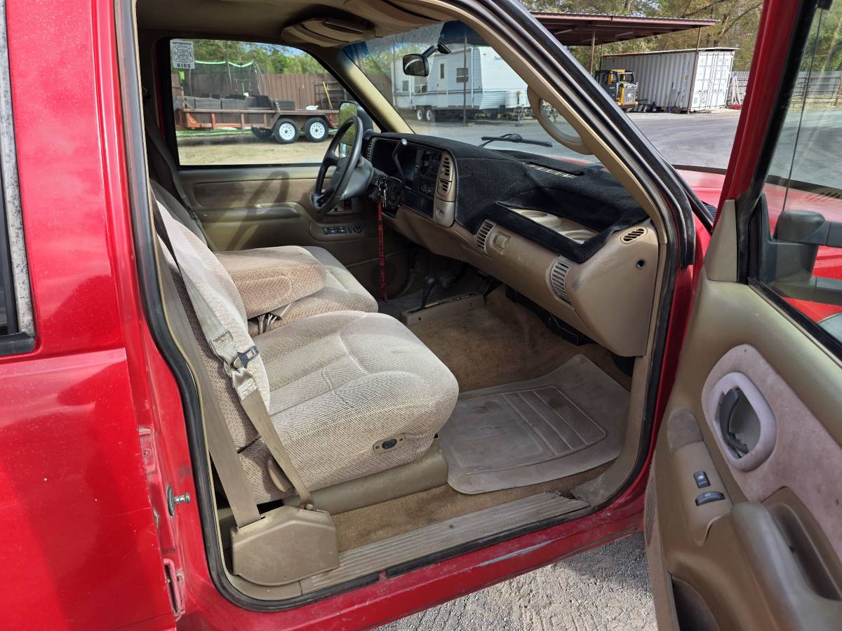 Chevrolet-silverado-3500-1995-red-9