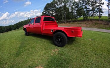 Chevrolet-silverado-3500-hd-crew-cab-diesel-1976-red-1