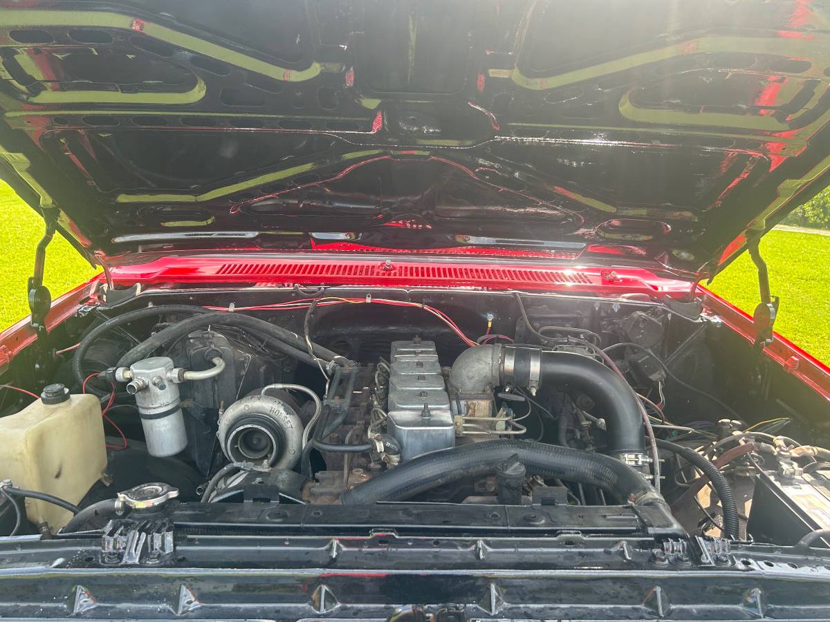 Chevrolet-silverado-3500-hd-crew-cab-diesel-1976-red-10