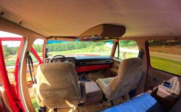 Chevrolet-silverado-3500-hd-crew-cab-diesel-1976-red-8