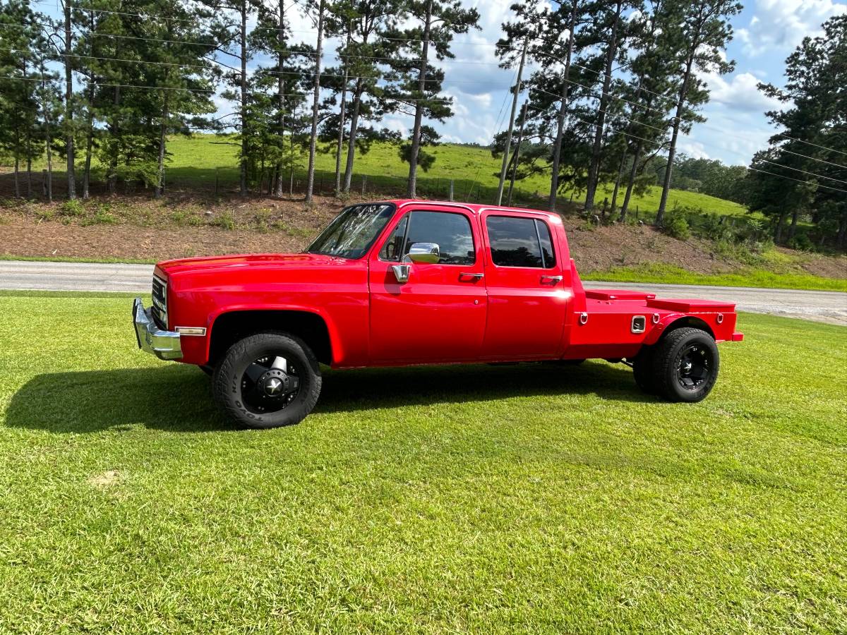 Chevrolet-silverado-3500-hd-crew-cab-diesel-1976-red-9