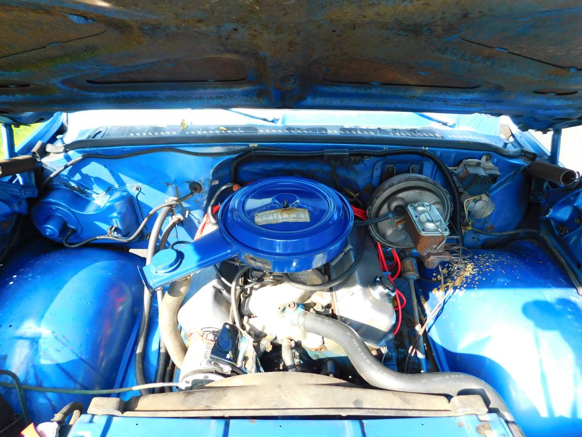 Chevrolet-silverado-c10-1976-blue-12