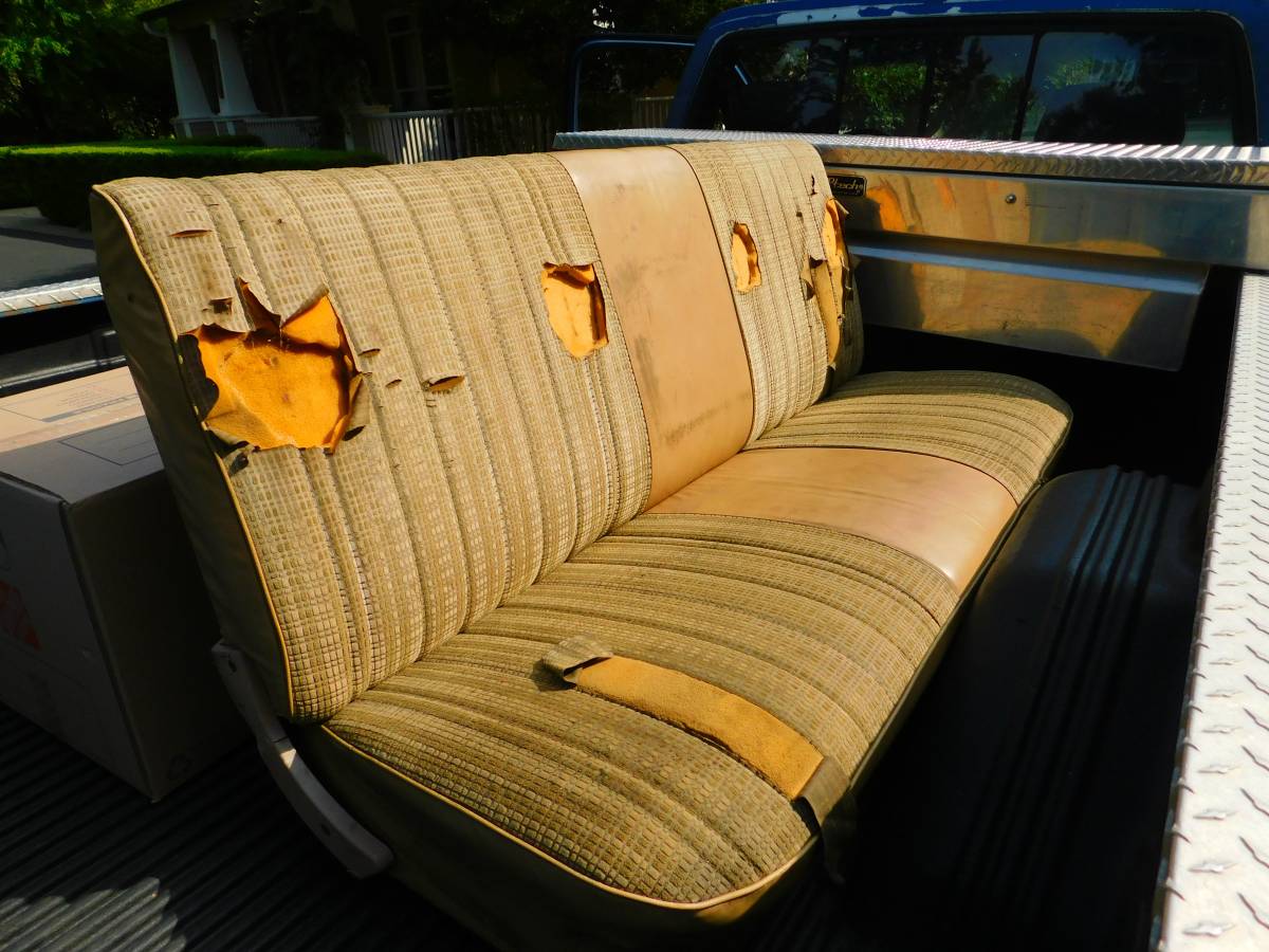 Chevrolet-silverado-c10-1976-blue-23
