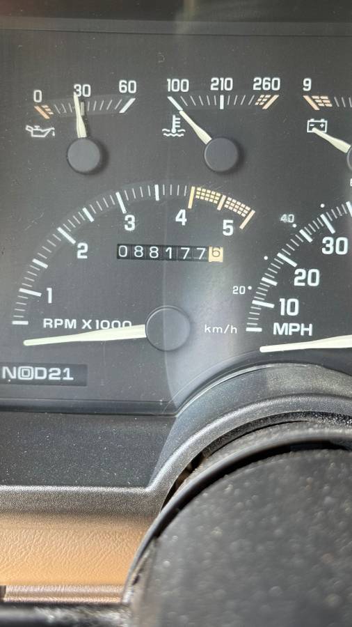 Chevrolet-silverado-c1500-1992-brown-10