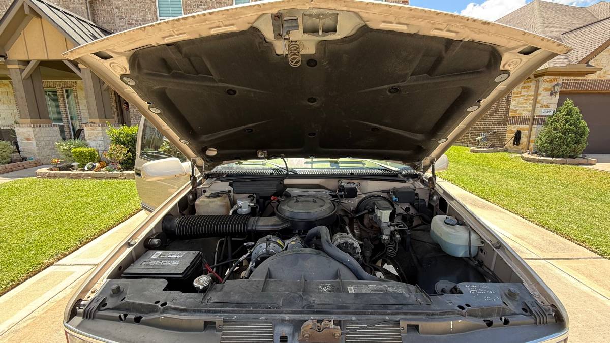 Chevrolet-silverado-c1500-1992-brown-17