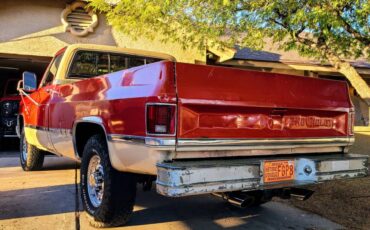 Chevrolet-silverado-c20-1985-red-3