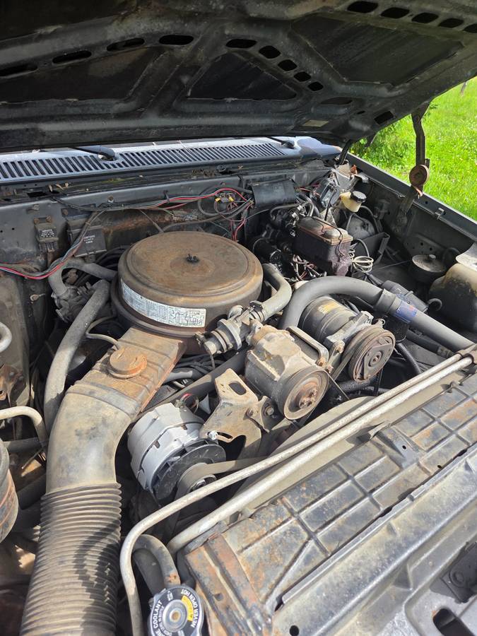 Chevrolet-silverado-c3500-1978-grey-3