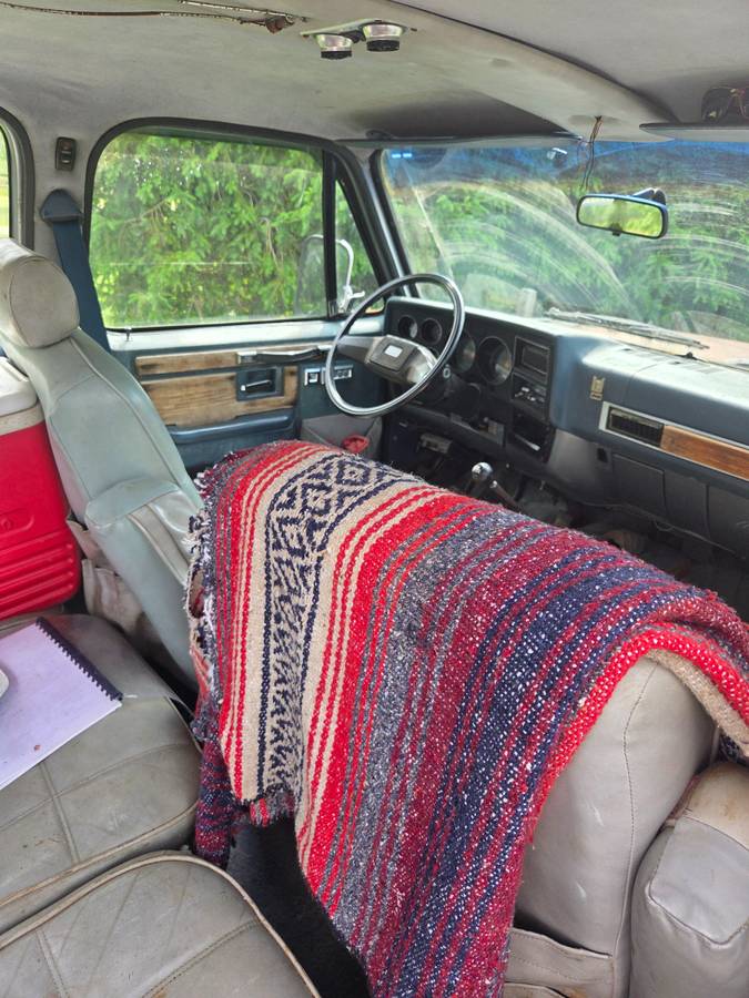 Chevrolet-silverado-c3500-1978-grey-4