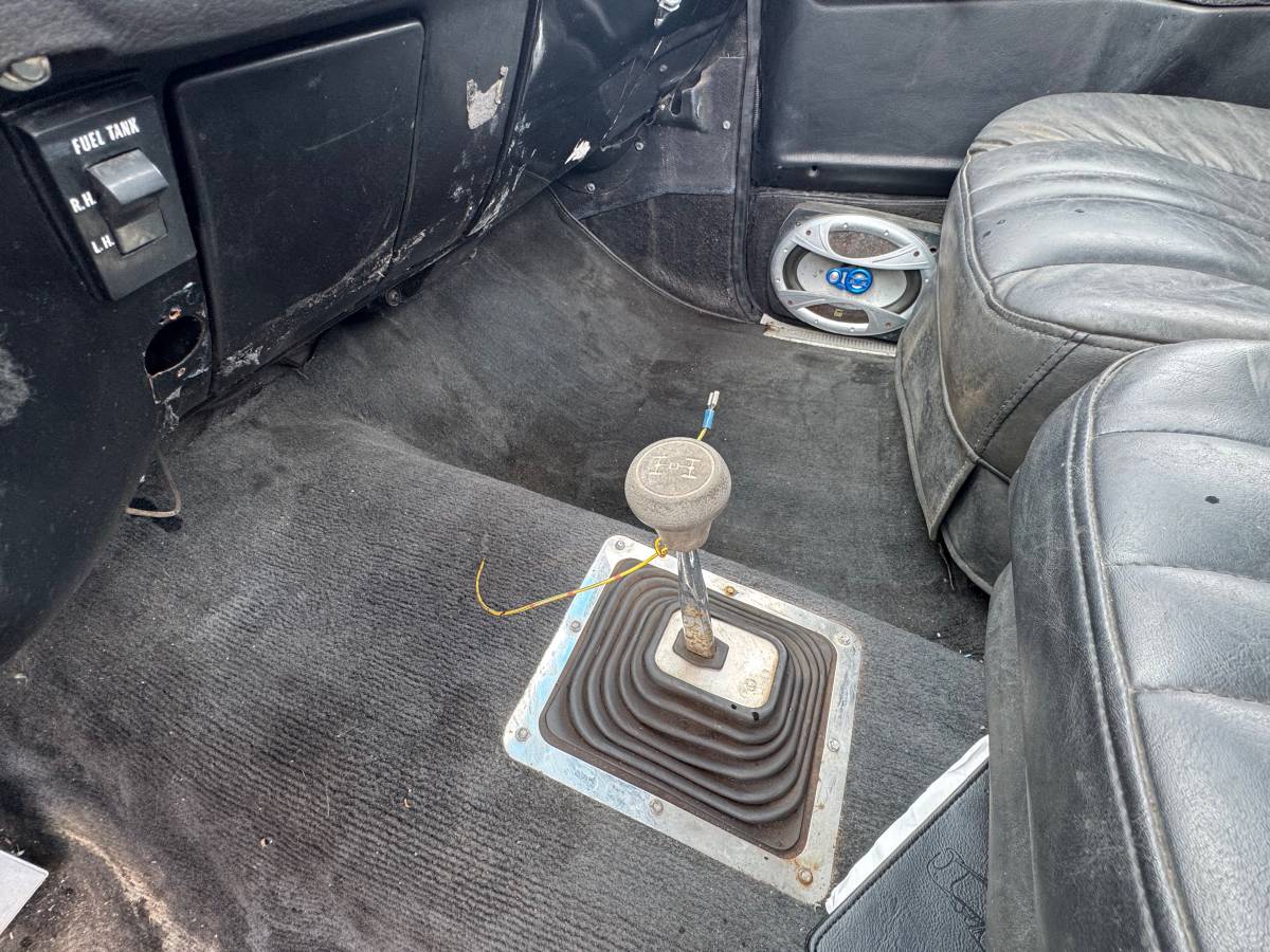 Chevrolet-silverado-k10-1978-brown-14
