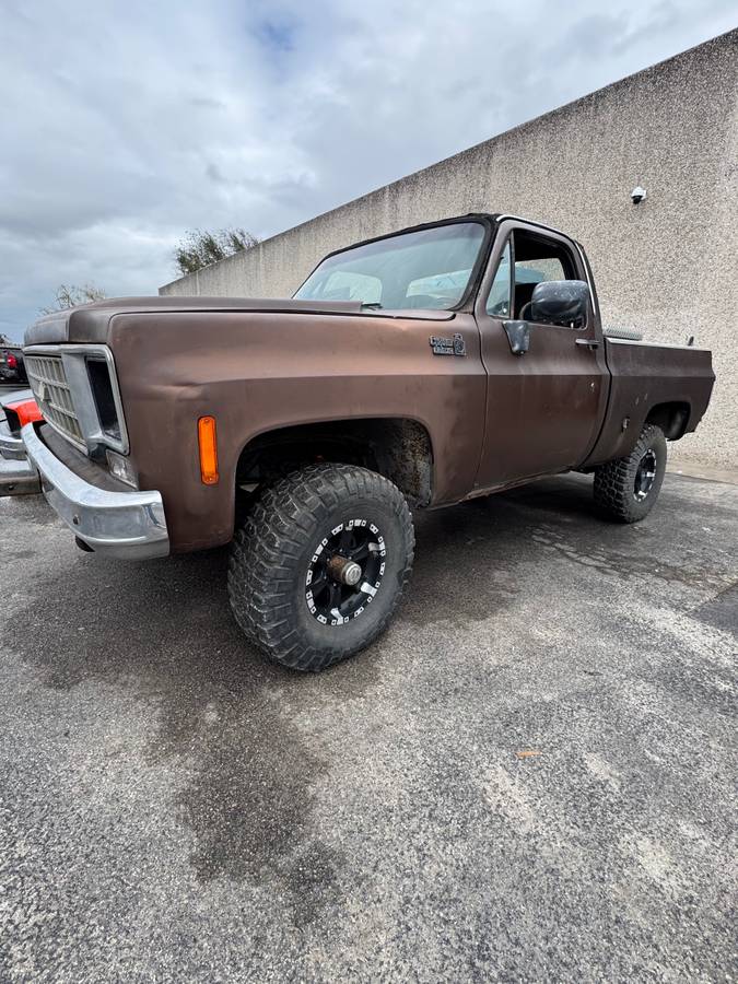 Chevrolet-silverado-k10-1978-brown-6