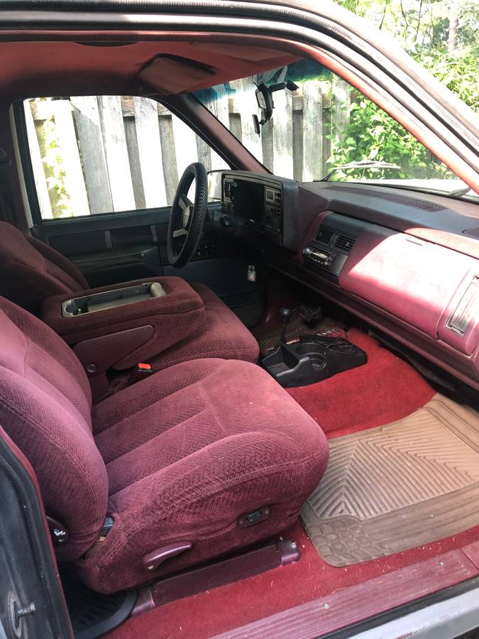 Chevrolet-silverado-k1500-4x4-1991-silver-10