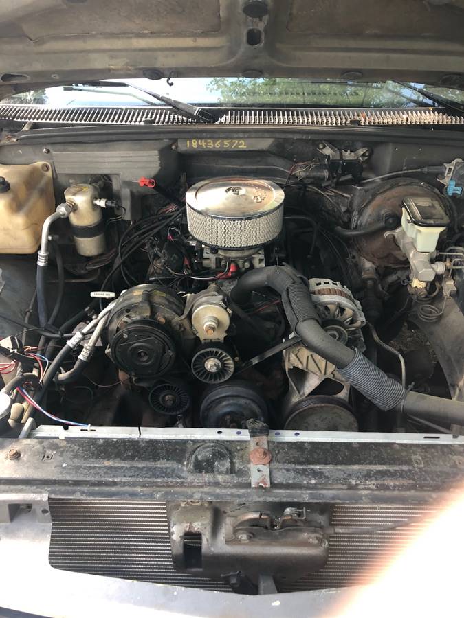 Chevrolet-silverado-k1500-4x4-1991-silver-7