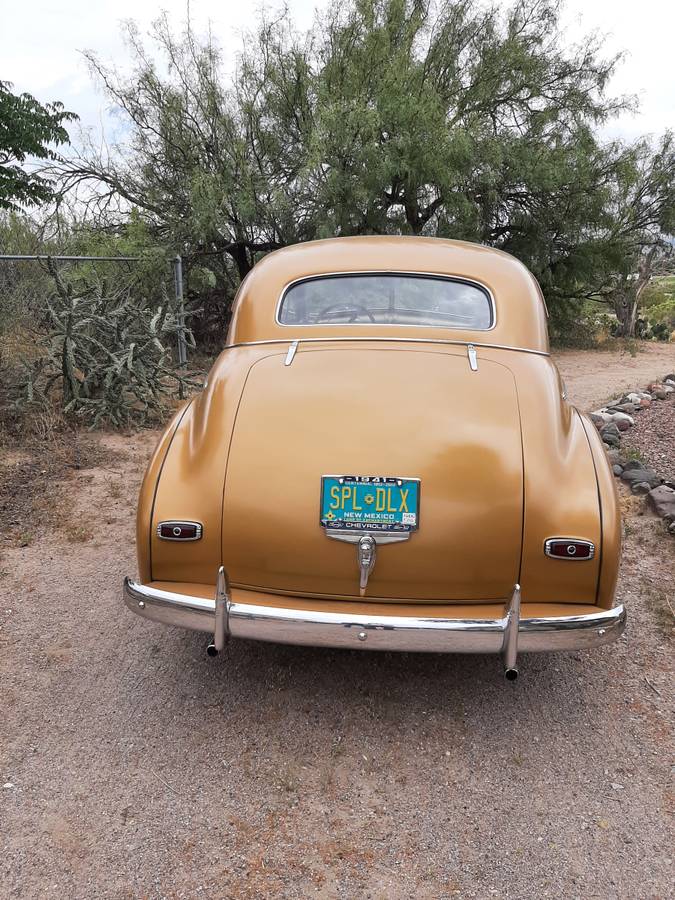 Chevrolet-special-deluxe-1941-custom-10