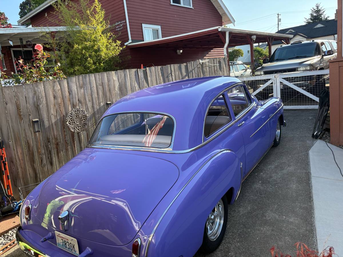 Chevrolet-special-deluxe-1950-custom-15