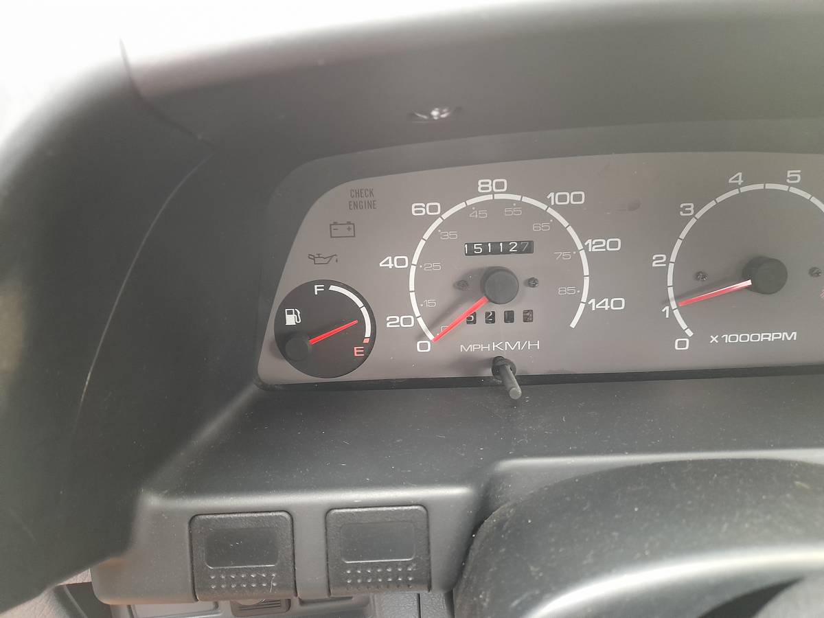 Chevrolet-sprint-1990-red-2