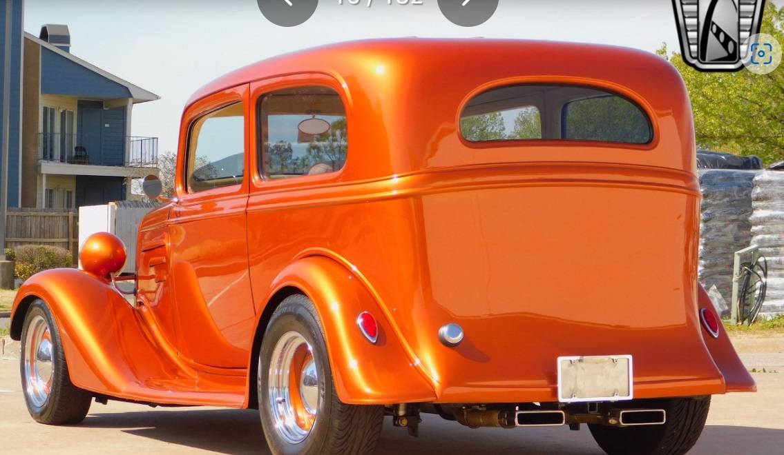 Chevrolet-standard-phaeton-1935-orange-1