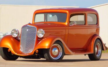 Chevrolet-standard-phaeton-1935-orange
