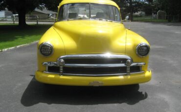 Chevrolet-styeline-delux-1949-yellow-4