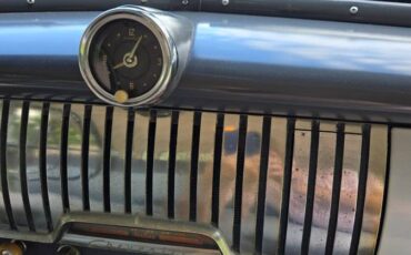 Chevrolet-styleline-deluxe-1951-black-20
