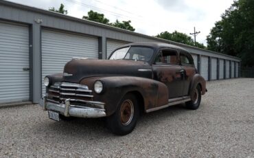 Chevrolet-stylemaster-sedan-1947-black-7