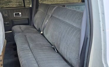 Chevrolet-suburban-12-ton-nominal-1990-white-6