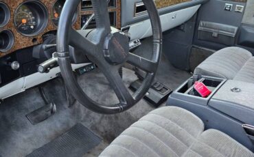 Chevrolet-suburban-12-ton-nominal-1990-white-8