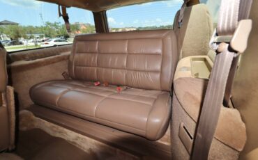 Chevrolet-suburban-12-ton-nominal-1994-black-16