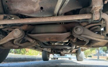 Chevrolet-suburban-1500-1986-brown-4