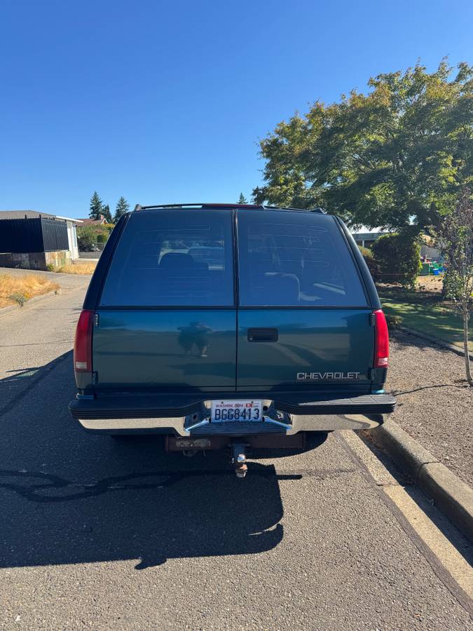 Chevrolet-suburban-1500-1994-3