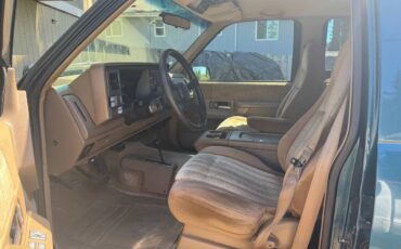 Chevrolet-suburban-1500-1994-5
