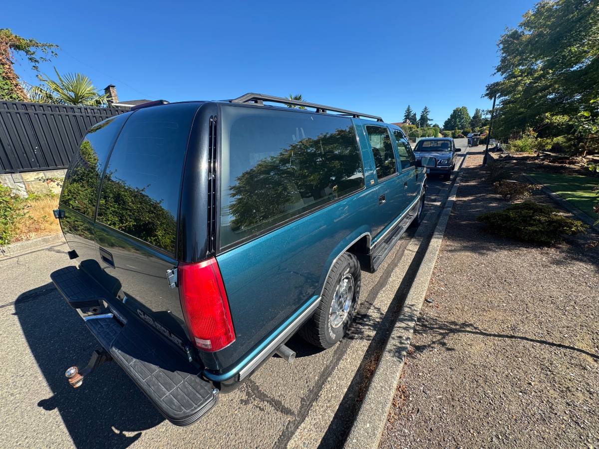 Chevrolet-suburban-1500-1994-7