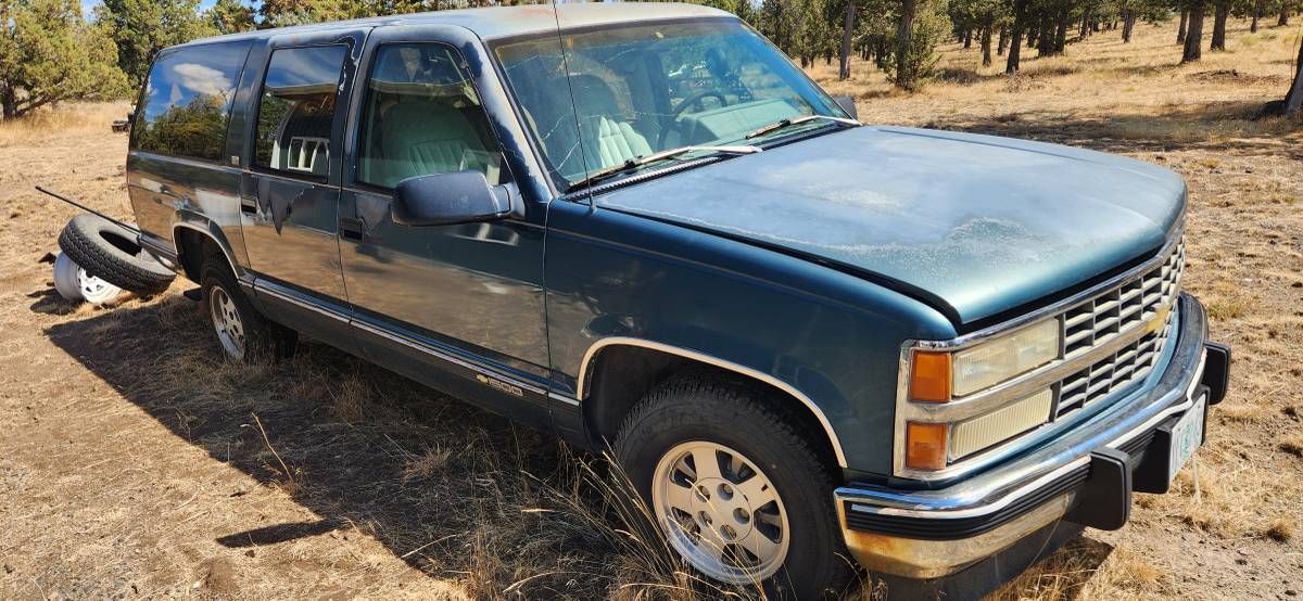 Chevrolet-suburban-1500-1994-blue-2
