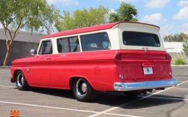 Chevrolet-suburban-1966-red-10
