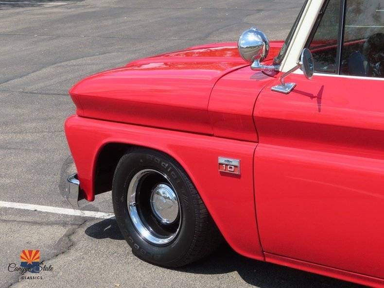 Chevrolet-suburban-1966-red-11