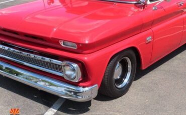 Chevrolet-suburban-1966-red-12