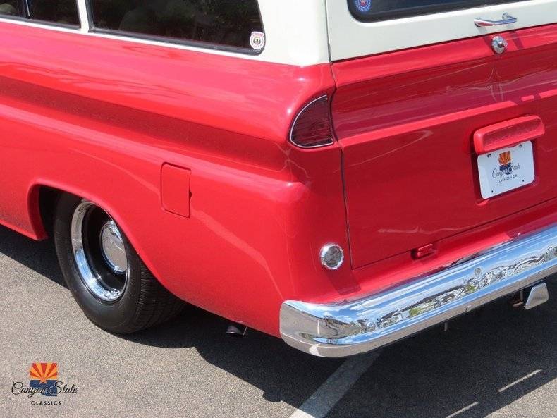 Chevrolet-suburban-1966-red-14