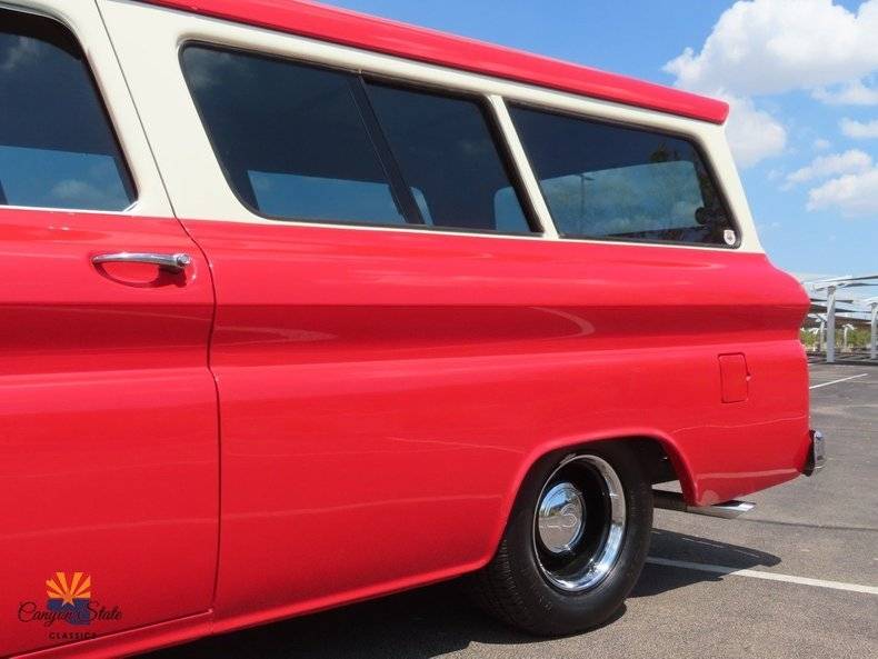 Chevrolet-suburban-1966-red-20