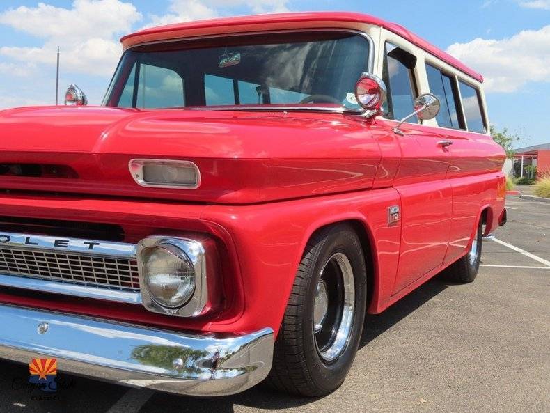 Chevrolet-suburban-1966-red-21