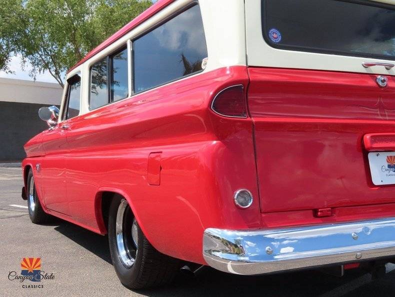 Chevrolet-suburban-1966-red-22