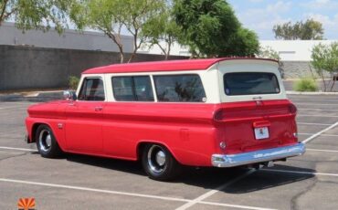 Chevrolet-suburban-1966-red-8