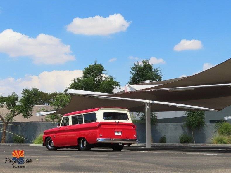 Chevrolet-suburban-1966-red-9