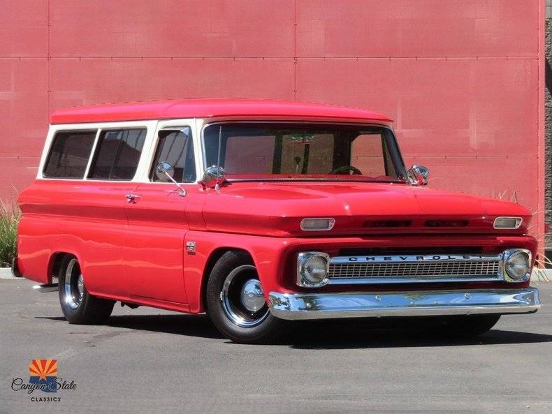 Chevrolet-suburban-1966-red