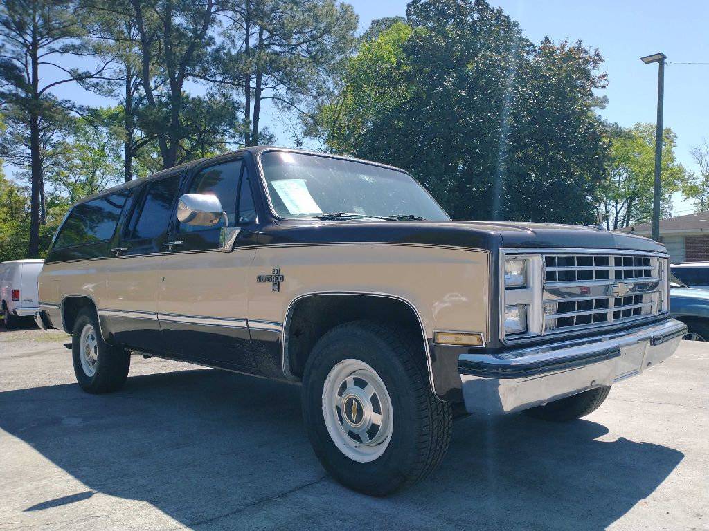 Chevrolet-suburban-1986-brown-6