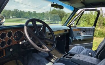 Chevrolet-suburban-1991-blue-5