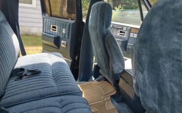 Chevrolet-suburban-1991-blue-7
